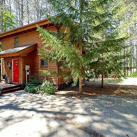 Crystal Mountain Cabin-Shuttle Pass Included! Thompsonville Eksteriør billede